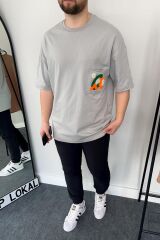 Gri Peluş Cep Detaylı Oversize Tshirt