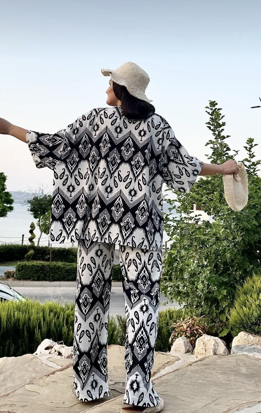Siyah Desenli İkili Kimono Takım